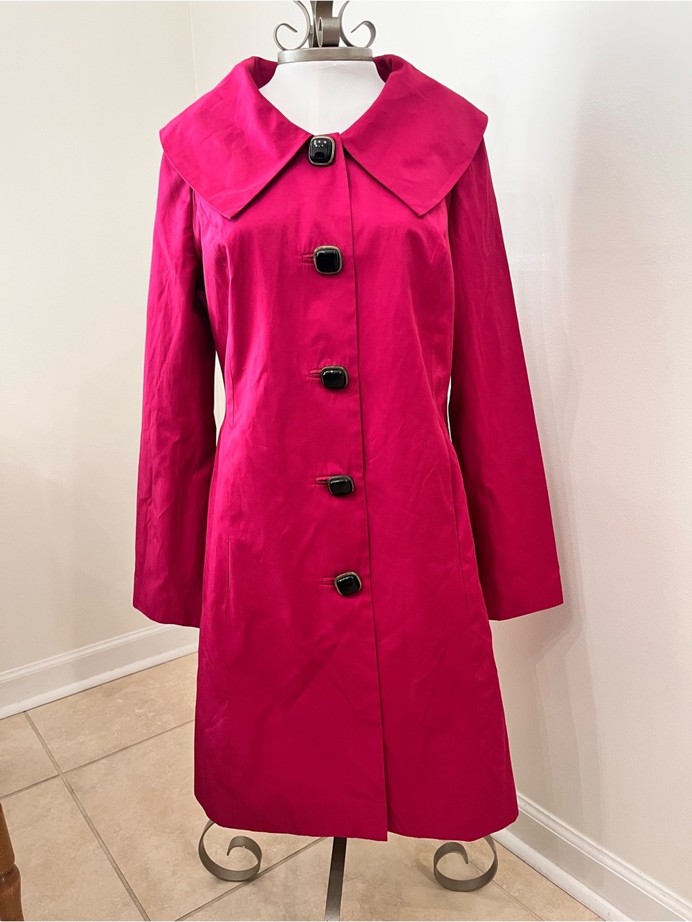 Vertigo Paris Fuchsia Trench Coat Peter Pan Collar Black Button Barbiecore Sz L